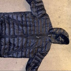 American eagle puffer jacket